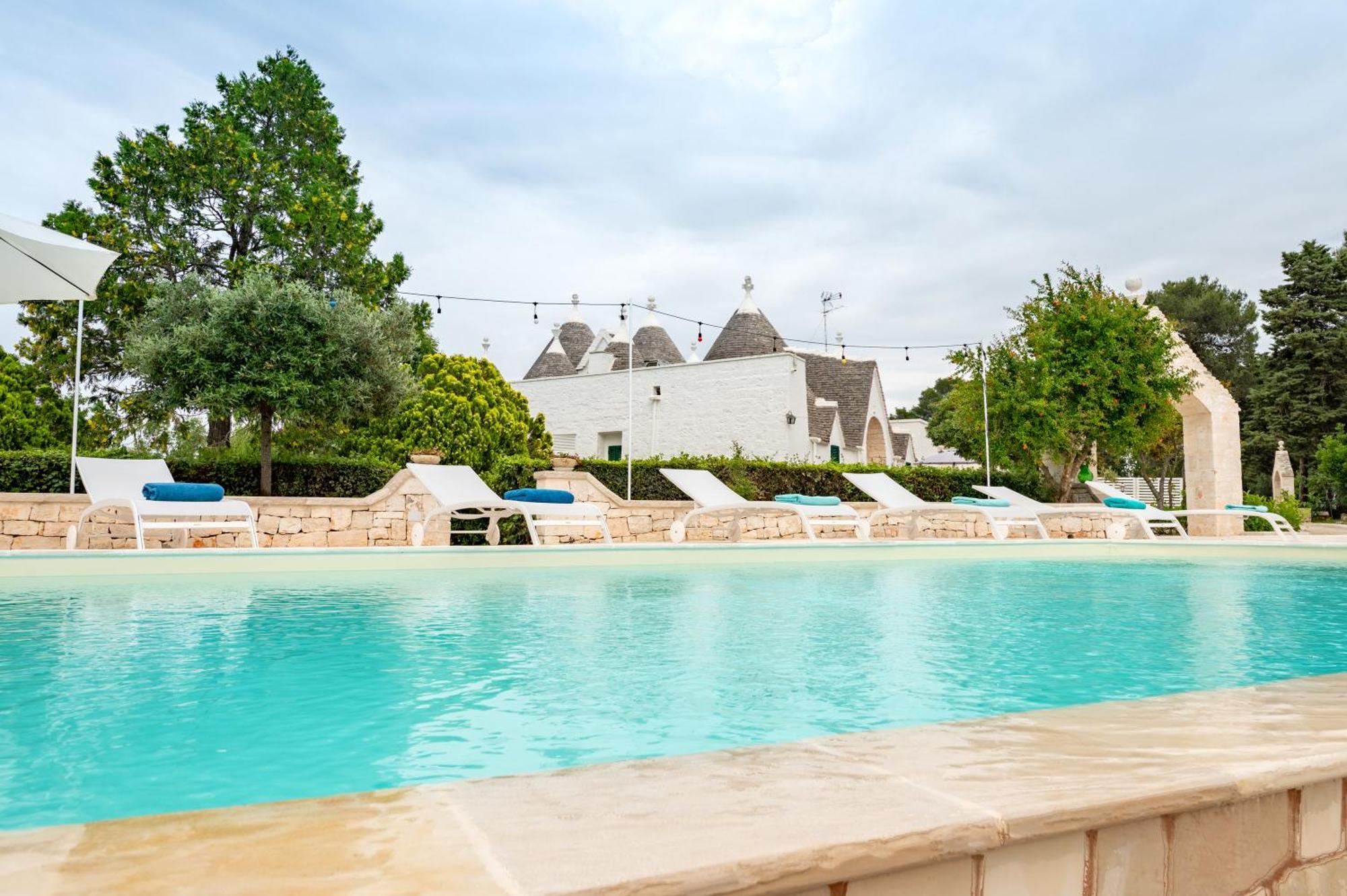 Trullo Degli Anelli In Masseria Чистернино Екстериор снимка