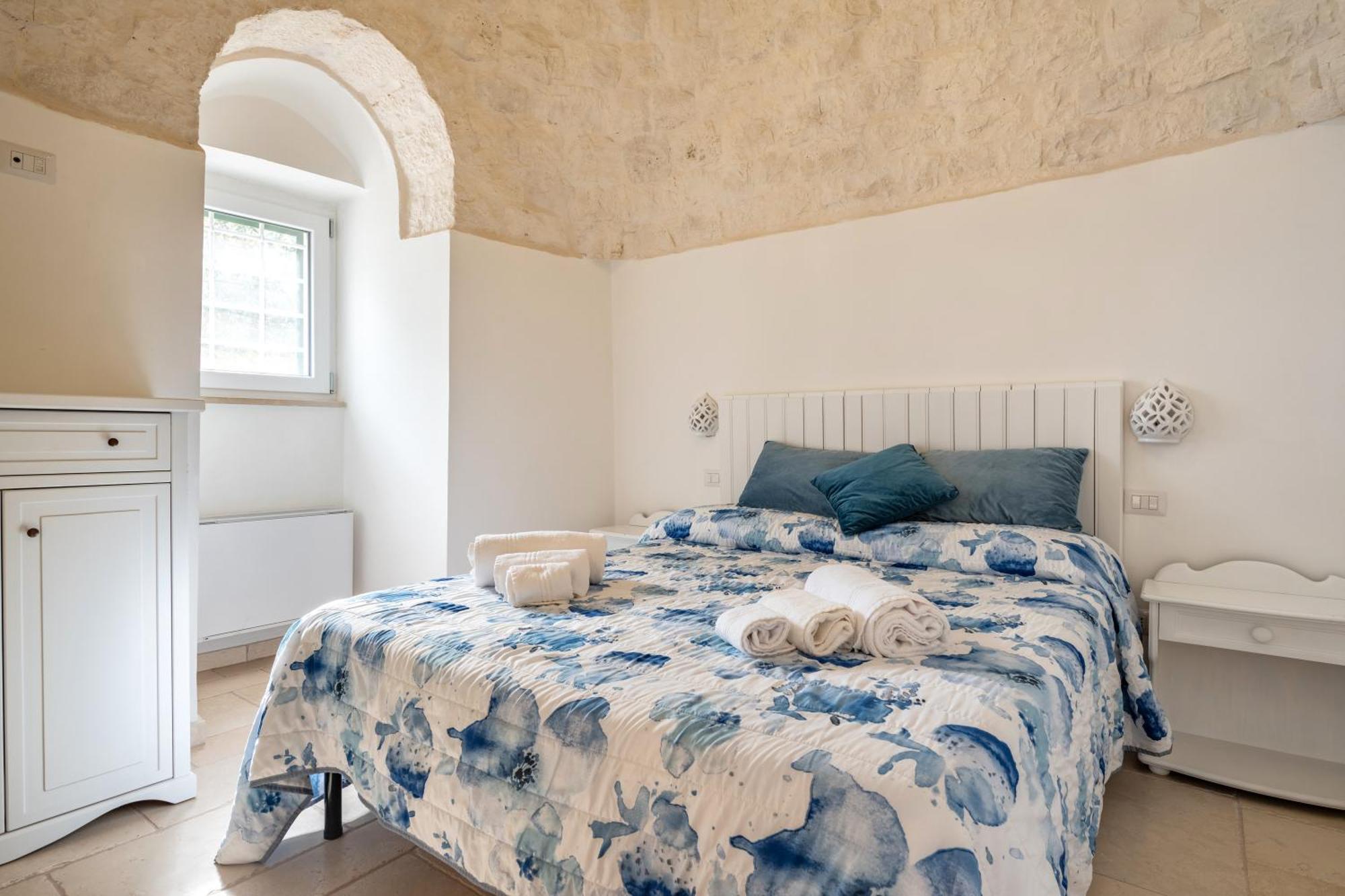 Trullo Degli Anelli In Masseria Чистернино Екстериор снимка