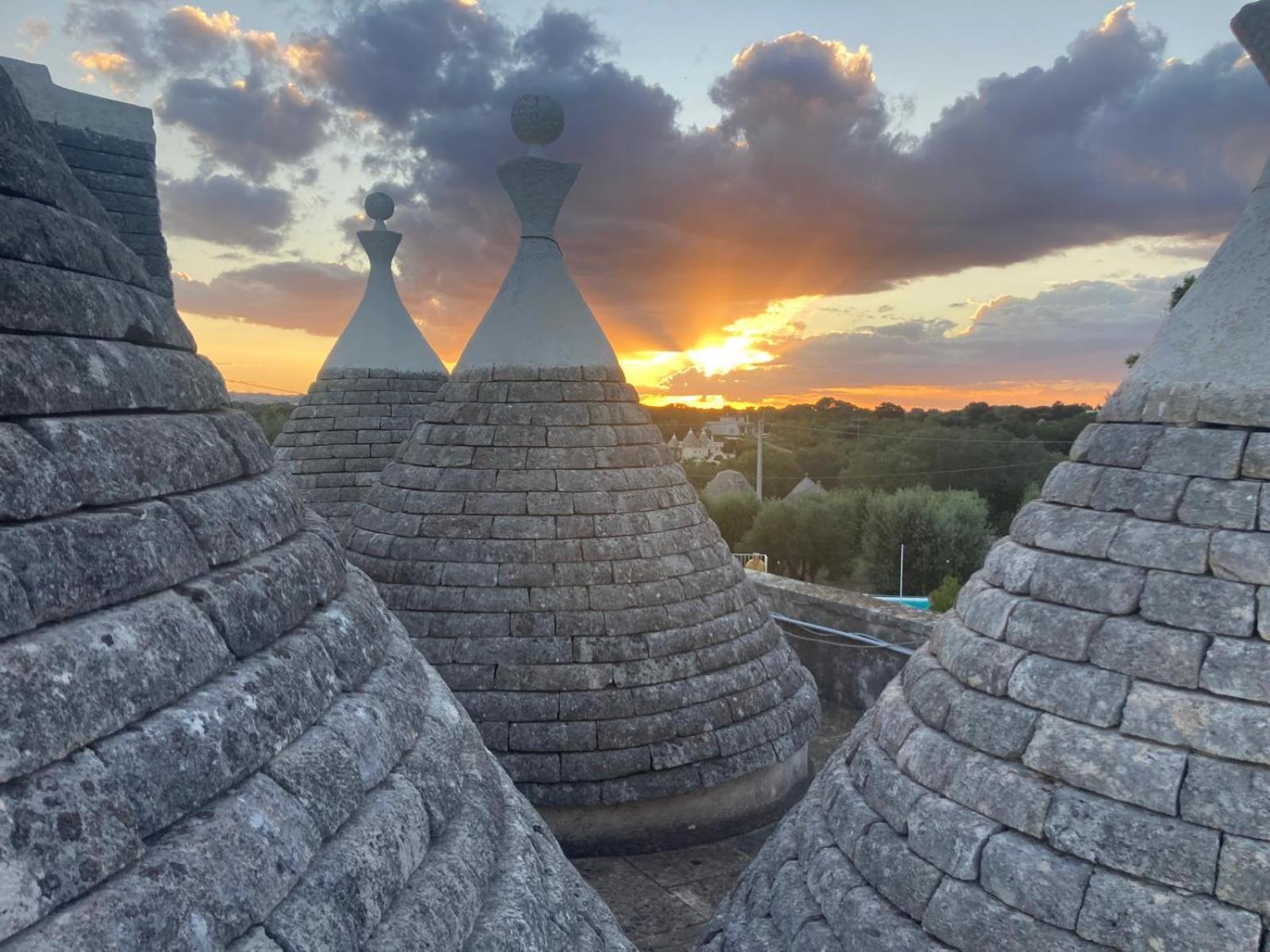 Trullo Degli Anelli In Masseria Чистернино Екстериор снимка